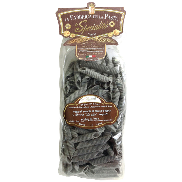Паста Пенне с чернилами каракатицы Италия