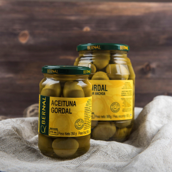 Оливки GORDAL  зеленые, крупные, в анчоусном рассоле, с косточкой Испания 