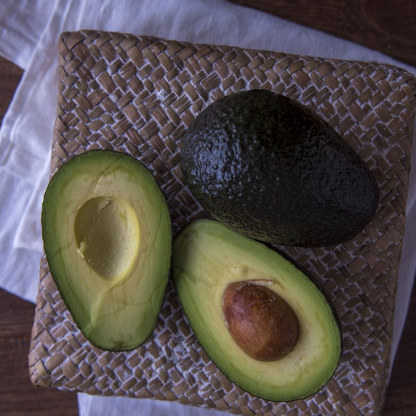Авокадо Хасс собрано зрелым