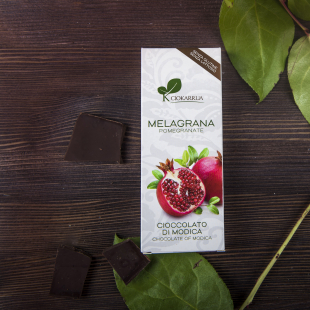 Шоколад c гранатом