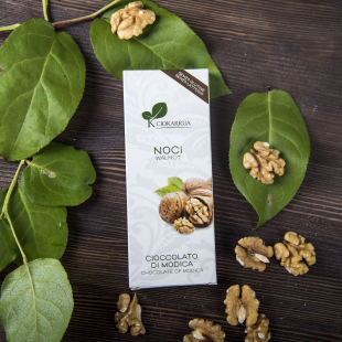 Шоколад с грецким орехом