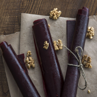 Пастила слива, лист