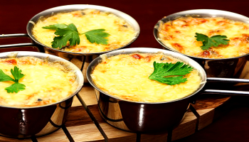 Жульен с курицей и грибами